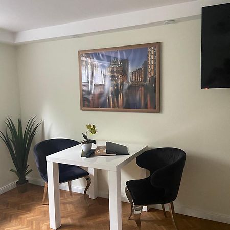 Schick Hamburg Apartment Geesthacht Bagian luar foto